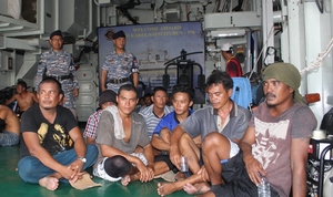 Imigrasi Ternate Pulangkan 105 TKA ke Negara Asal