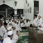 Kala Gubernur Maluku Utara Menangis di Haul Abuya Sayyid Muhammad