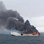 Kapal Ikan Terbakar di Perairan Halmahera