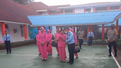 Sambut HKGB ke70, Ketua Bhayangkari Maluku Utara Kunjungi Lapas Anak Ternate