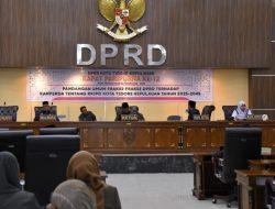 Wali Kota Tidore Dengarkan Pandangan Fraksi Tentang RPJPD