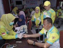 Wali Kota Tidore Ikut Donorkan Darah di HKN ke61 Tahun 2025