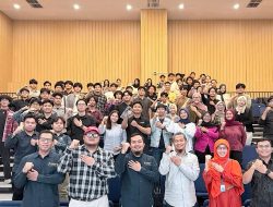 Pakar Geologi NHM Berbagi Ilmu Eksplorasi Emas kepada Mahasiswa ITS