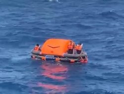 Video Evakuasi Kru Kapal Gandha Nusantara di Perairan Ternate