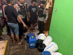 Seorang Pegawai di Sango Ternate Tertangkap Basah Edarkan Miras Ilegal