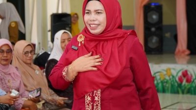 Pengurus PKK Tidore Kompak Hadiri Fashion Show Kebaya Nasional di Hari Kartini