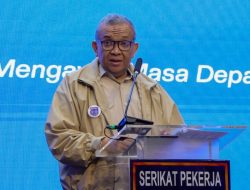 Dunia Kerja Saat Ini Tak Hanya Lihat Ijazah tapi Juga Kompetensi