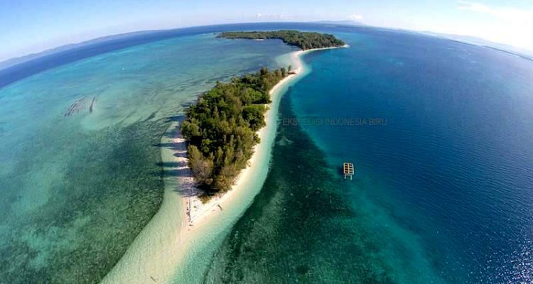 Pulau Dodola Morotai. (Foto Ekspedisi Indonesia Biru)